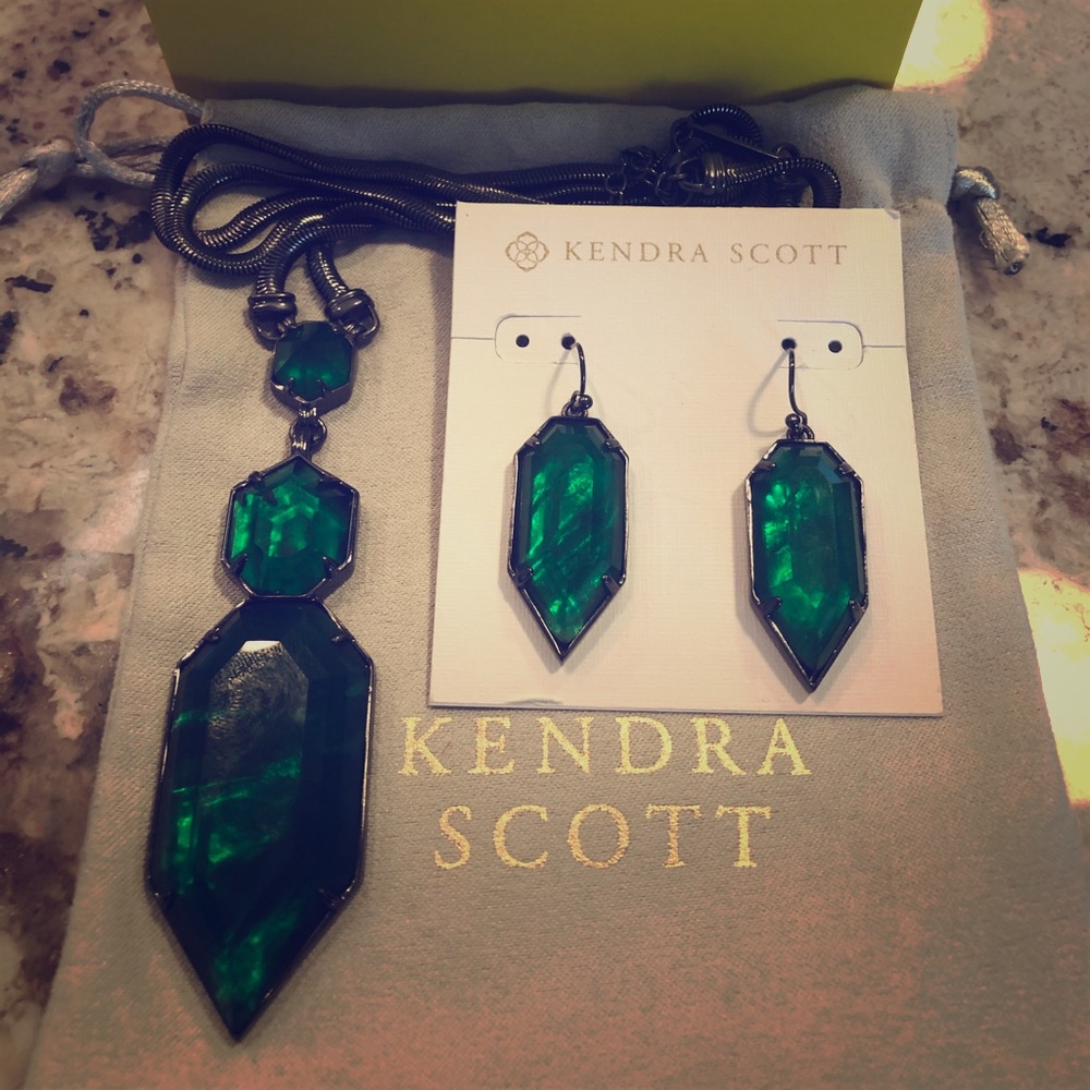 Kendra Scott Palmer Earrings & Wyatt Necklace